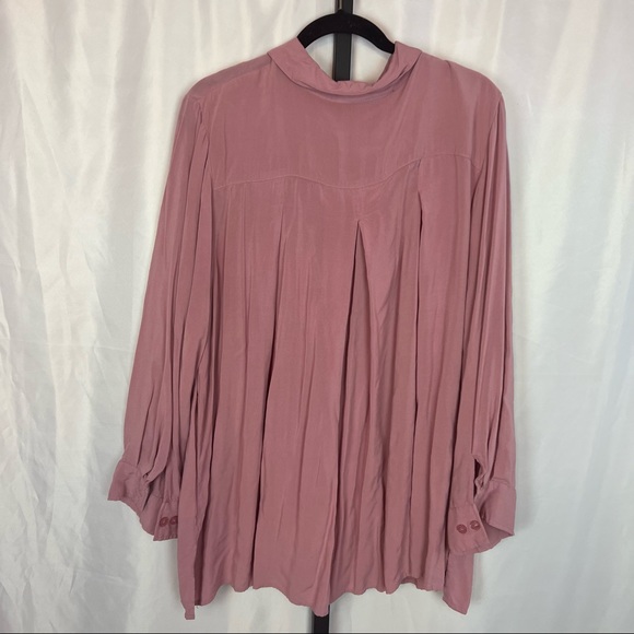Woman Within Long Sleeve Button Down Shirt Pink, size 2X 26/28 - Picture 6 of 6